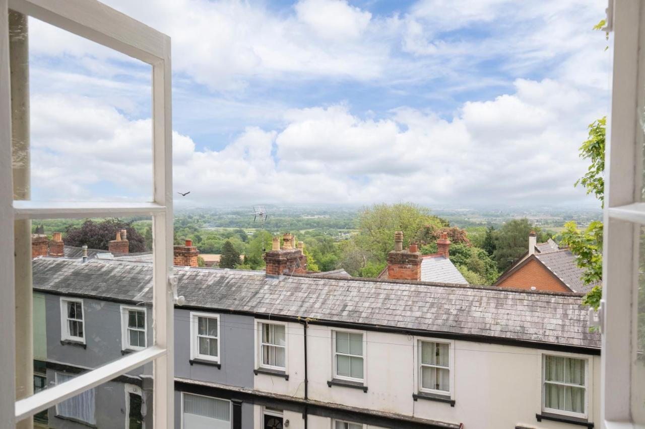 Vaughan Lodge Elegant 2-Bed Duplex With Views Near Malvern Hills Malvern Wells エクステリア 写真