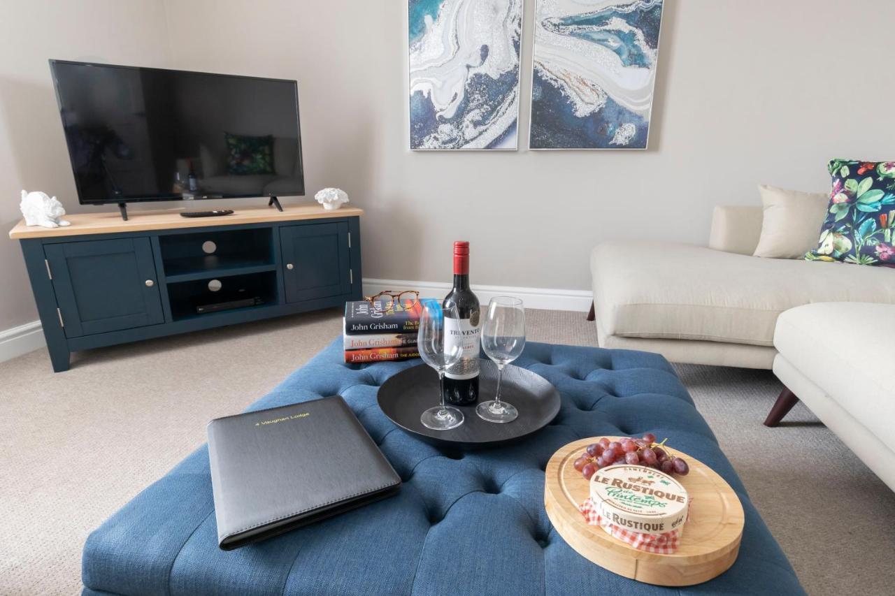 Vaughan Lodge Elegant 2-Bed Duplex With Views Near Malvern Hills Malvern Wells エクステリア 写真